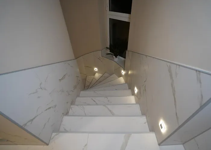Real Appartments Апартаменти *